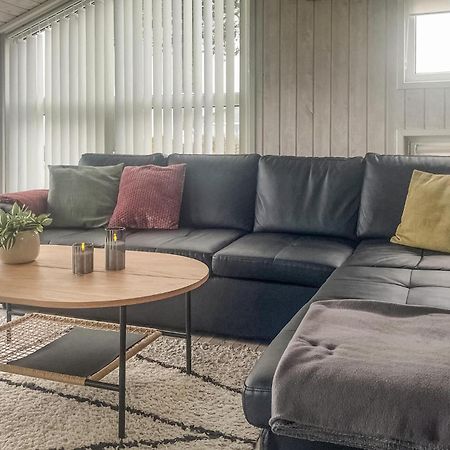 Amazing Home In Ebeltoft With Sauna Bagian luar foto
