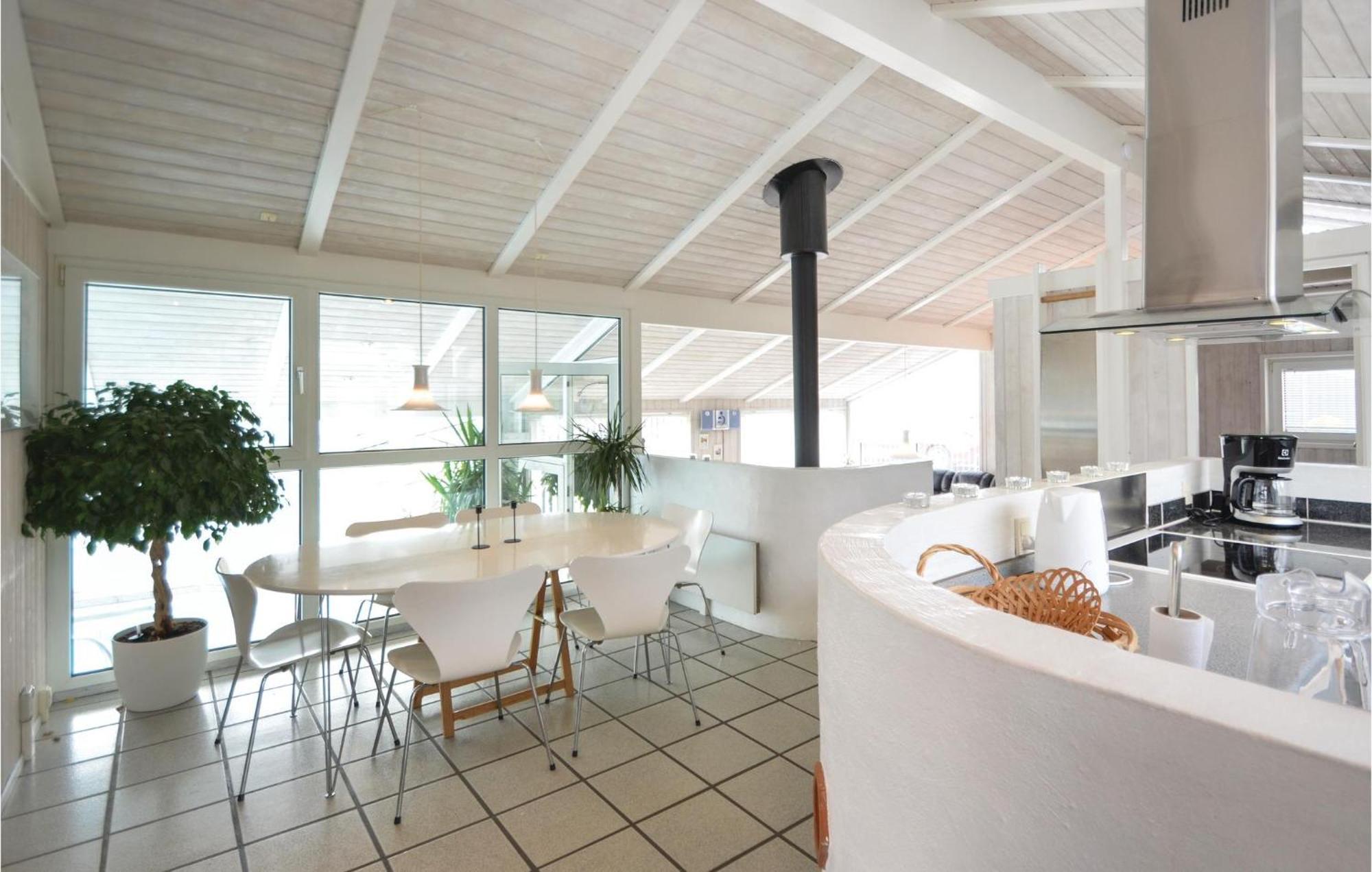 Amazing Home In Ebeltoft With Sauna Bagian luar foto
