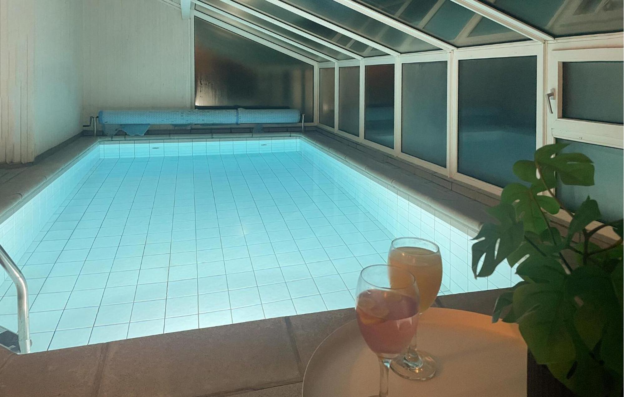Amazing Home In Ebeltoft With Sauna Bagian luar foto